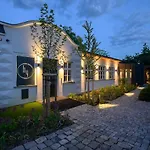 Zelena Marina 4* 弗尔赫拉比