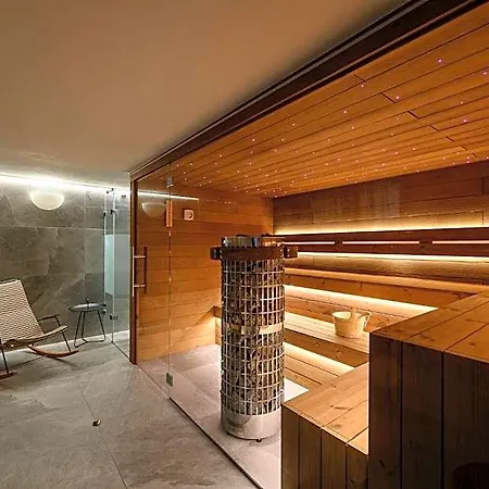 Hotel Zelená Marina 4*